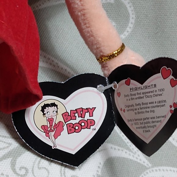 🎬 Vintage Betty Boop Doll - Picture 7 of 10